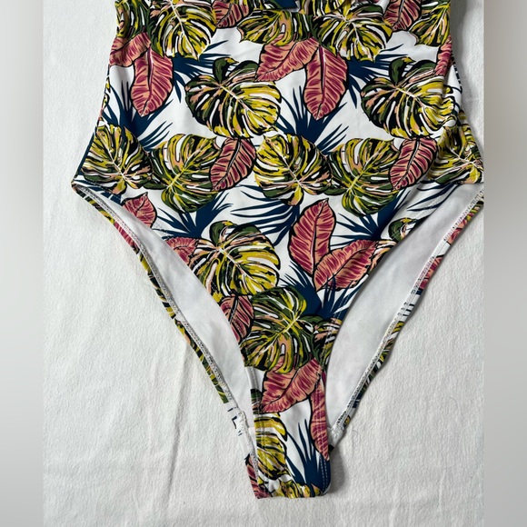 Cabana Del Sol Tropical Print Women's One Piece Swimsuit Medium - Picture 4 of 9